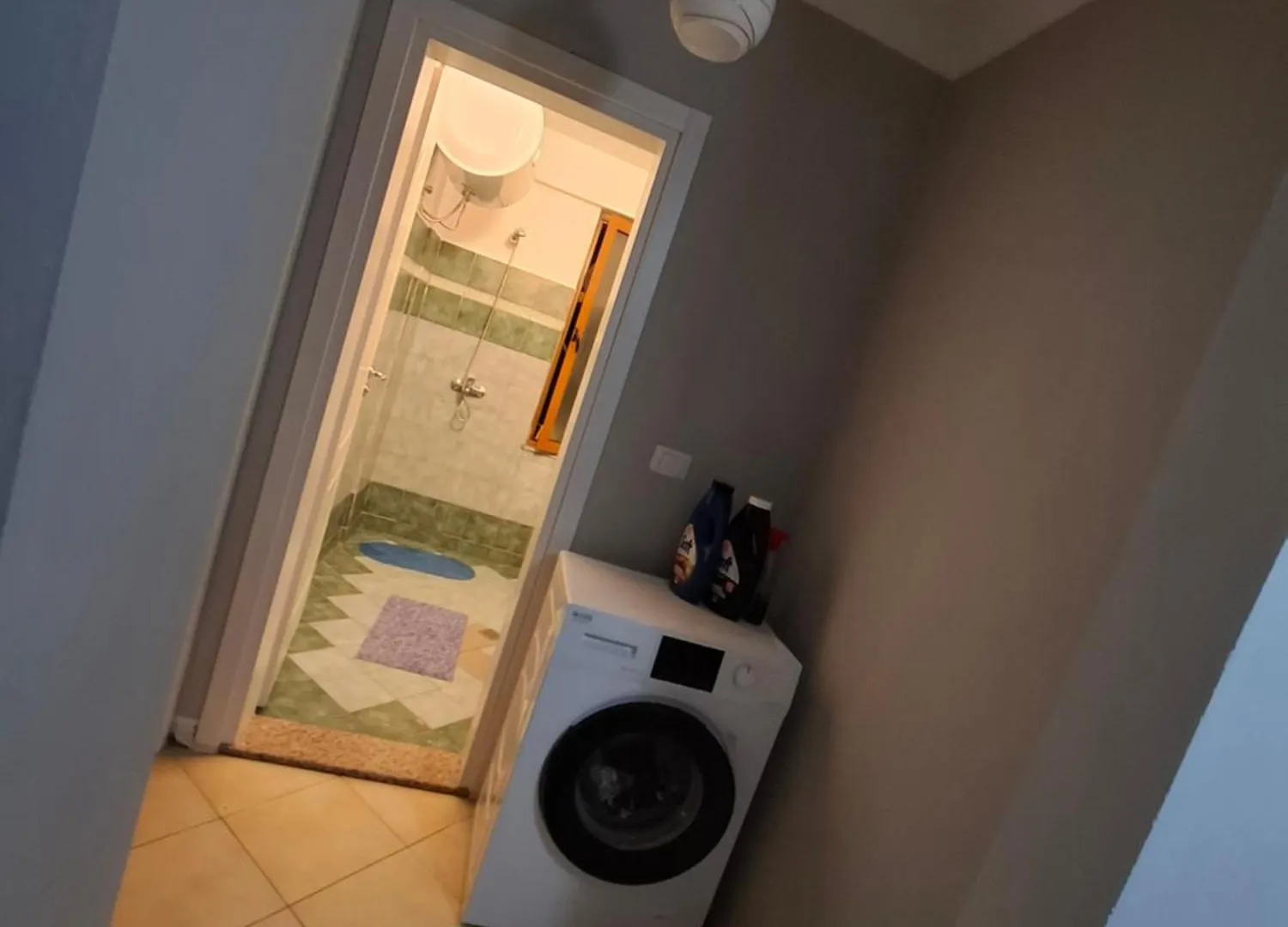 דירות Vlorë Sina House